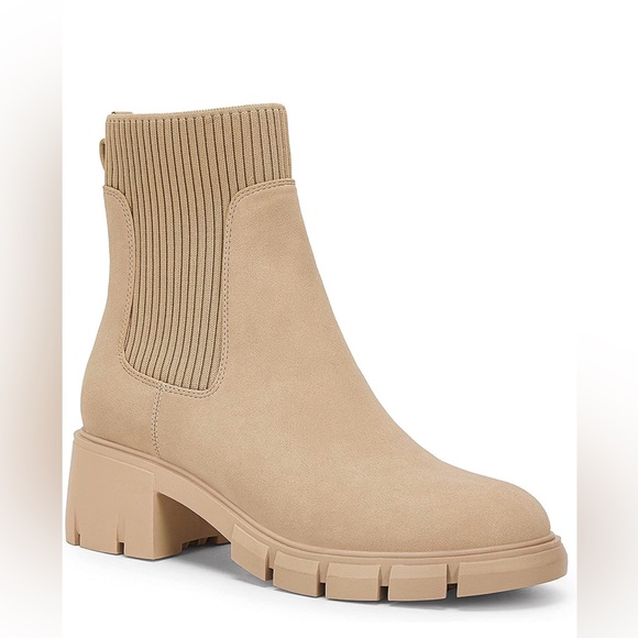 *NWT* Amazon Chelsea Chunky Block Heel Ankle Platform Booties / 7.5 / Tan - Picture 2 of 16